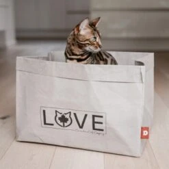 Canadian Cat Company Katzenbett Winnipeg -Haustierprodukte ea2a92543660a6fabd2208bab8b82f203858e92f 1360995 de DE 358e0d9c2a85d0e9a3d95742e7fcf6e39ccfc95dtlCYtr